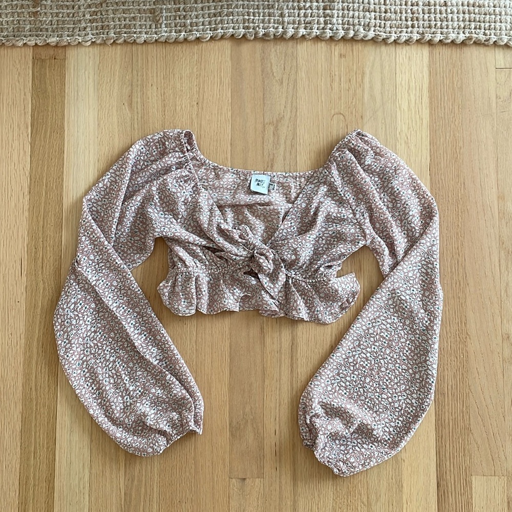 Princess Polly pink floral crop tie front top